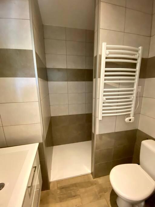 Cosy Apartment In Cannes With A Terrasse Ngoại thất bức ảnh